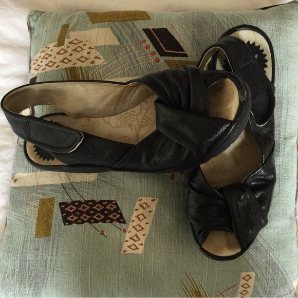 Fly London Black Yakin Wedge Heel Open Toe Sandals. Sz 37. Comfy, Cute, HP! - Picture 11 of 12